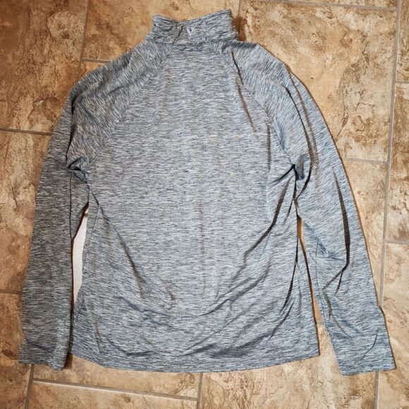 NHL Washington Capitals Quarter-Zip | Men’s Medium | Long Sleeve - Picture 7 of 10